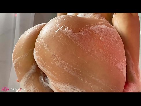 ❤️ Brunetka masturbira pičko z vibratorjem do intenzivnega orgazma pod tušem ❤ Trdi porniči na sl.kassavrn.ru ❌️❤